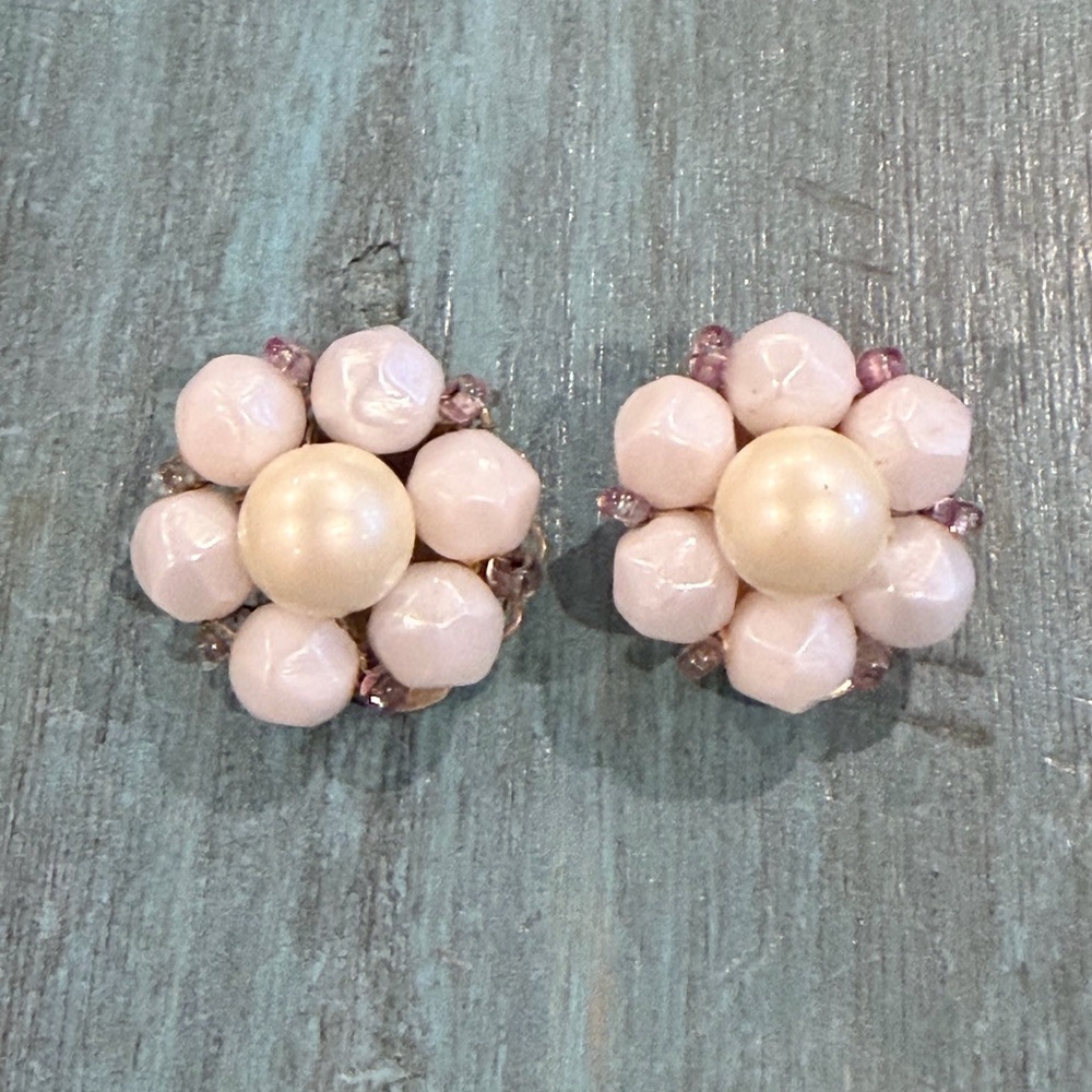 Vintage Marvella White Beaded Flower Clip-on Earrings
